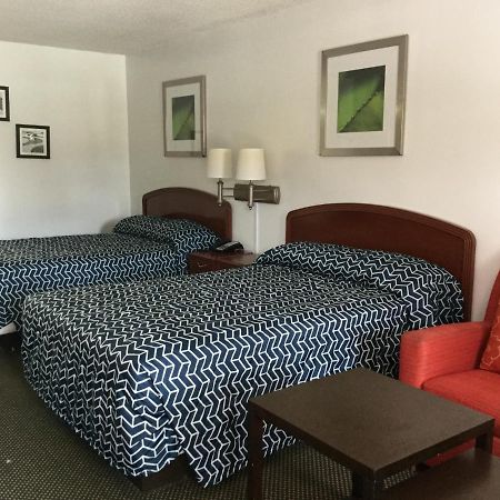 American Inn Metter Esterno foto